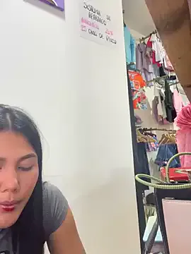 SelennaMoon – webcam model profile photo Image 4