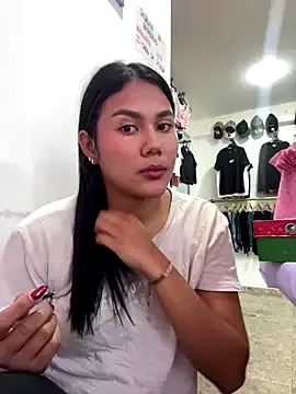 SelennaMoon – webcam model profile photo Image 6