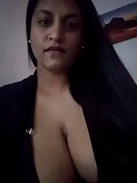 Busty_AriaX – webcam model profile photo