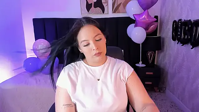 BlondeScarlettx – webcam model profile photo Image 3