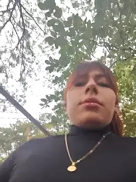 SusyBlair – webcam model profile photo Image 13