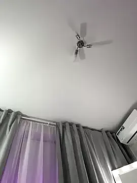 BlondeScarlettx – webcam model profile photo Image 18