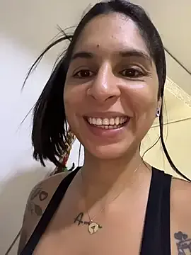 bunny_blonde – webcam model profile photo Image 3