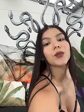 Funny-Banny – webcam model profile photo Image 5