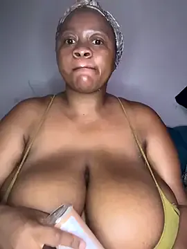 LizzieGreyX – webcam model profile photo Image 10