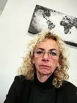 clarabell4 – webcam model profile photo