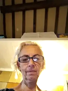 Sexy_Blonde_Sophie – webcam model profile photo Image 12