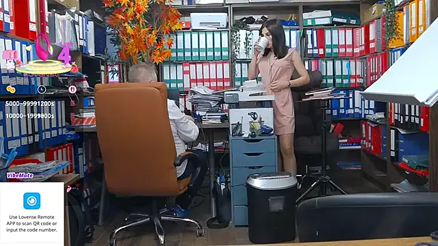 Xyligana – webcam model profile photo Image 2