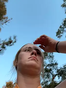 CleoLangley – webcam model profile photo Image 12