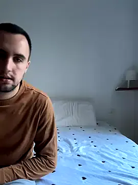 British_EmJess – webcam model profile photo Image 18