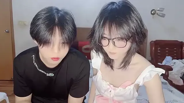 SofiaSins – webcam model profile photo Image 16