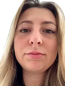 bunny_blonde – webcam model profile photo Image 19