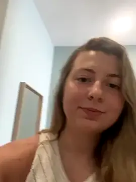 bunny_blonde – webcam model profile photo Image 8