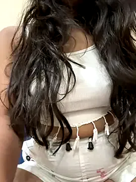 DoriDeluxe66 – webcam model profile photo Image 7