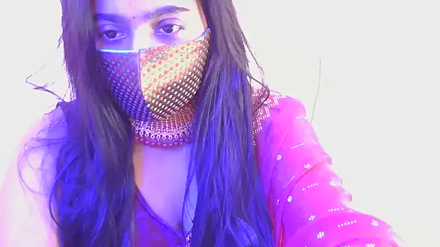 Lollitta – webcam model profile photo Image 2