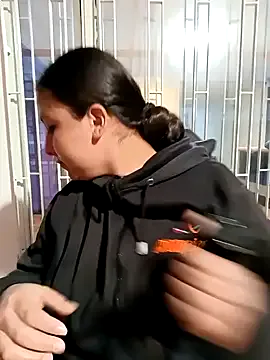 Crazy-lady – webcam model profile photo Image 6