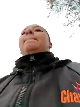 Crazy-lady – webcam model profile photo Image 9