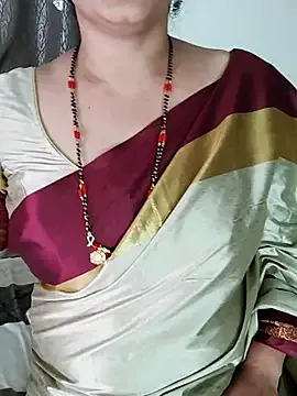 blondeambitionnn – webcam model profile photo Image 11