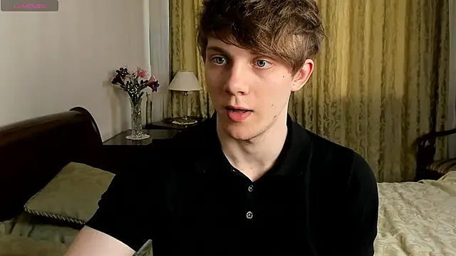 Libely – webcam model profile photo Image 2