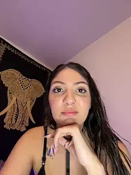 Denius – webcam model profile photo Image 6