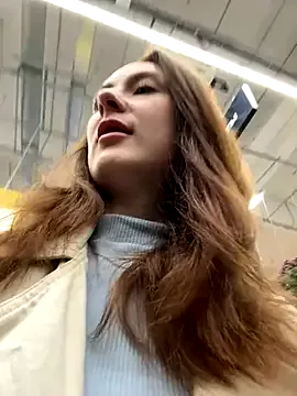 Feramonaa – webcam model profile photo Image 15