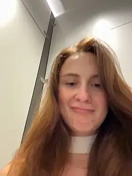 Feramonaa – webcam model profile photo Image 19