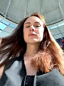 Feramonaa – webcam model profile photo Image 2