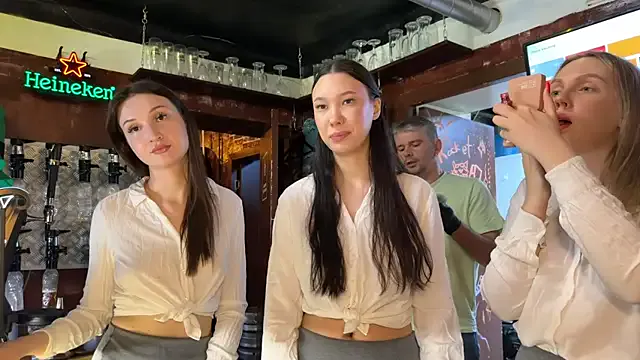 Hotforunow – webcam model profile photo Image 2