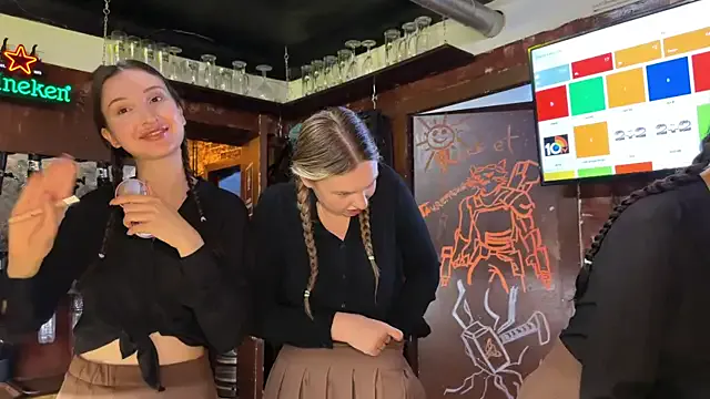 Hotforunow – webcam model profile photo Image 8