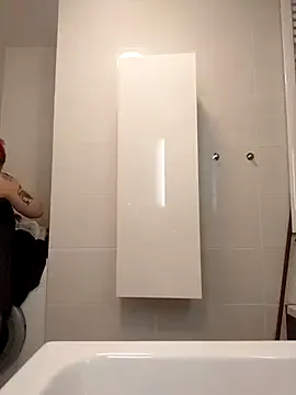 NightMint – webcam model profile photo Image 10