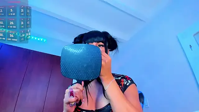 blondeangel_4u2 – webcam model profile photo Image 11