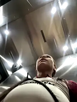 Hanna_Blondee – webcam model profile photo Image 11