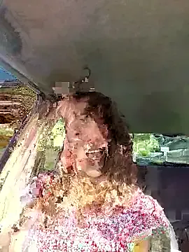 BlondeScarlettx – webcam model profile photo Image 2