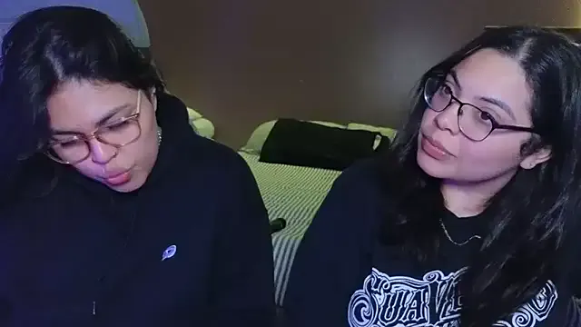 alana15 – webcam model profile photo Image 19