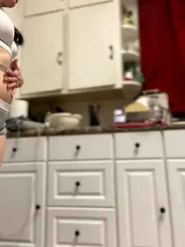 alana15 – webcam model profile photo Image 6