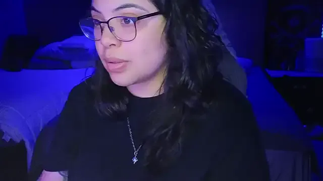 alana15 – webcam model profile photo Image 8