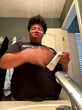 SusyBlair – webcam model profile photo Image 19