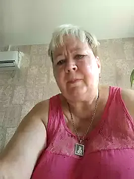 British_EmJess – webcam model profile photo Image 12