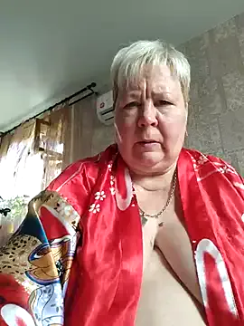 British_EmJess – webcam model profile photo Image 13