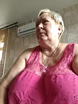 British_EmJess – webcam model profile photo Image 7