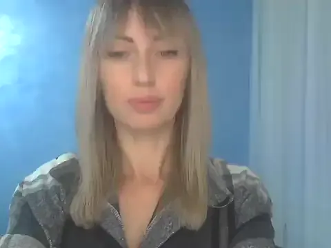 diffgirls1-1 – webcam model profile photo Image 15