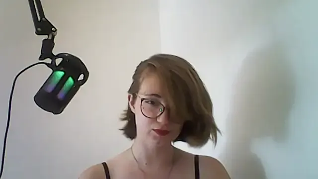 SelennaMoon – webcam model profile photo Image 12