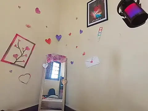 SelennaMoon – webcam model profile photo Image 6