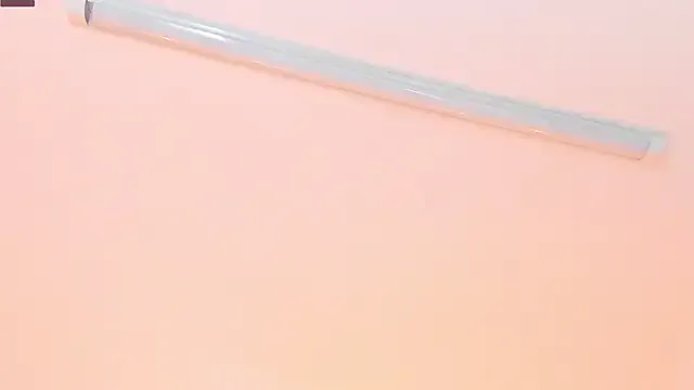 BlondeScarlettx – webcam model profile photo Image 2