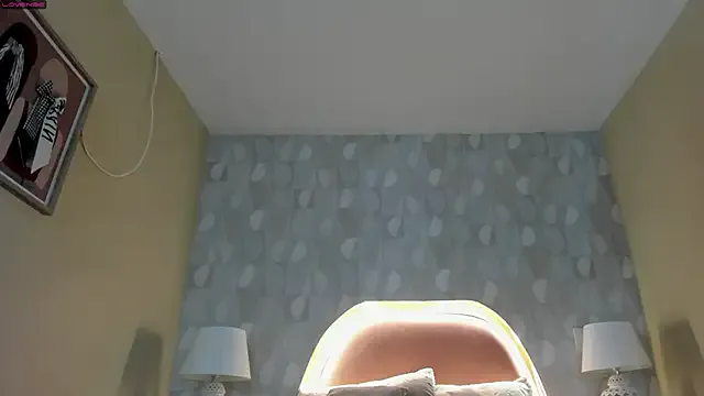 BlondeScarlettx – webcam model profile photo Image 9