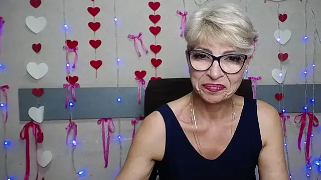 Ksenia85 – webcam model profile photo Image 8