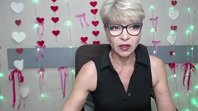 Ksenia85 – webcam model profile photo Image 9