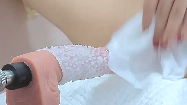 BrookeBratXO – webcam model profile photo Image 7