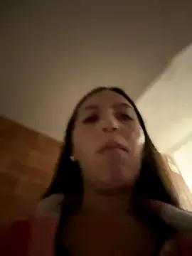 kissmabont – webcam model profile photo Image 11