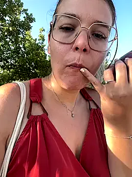 mayadashaaa – webcam model profile photo Image 6